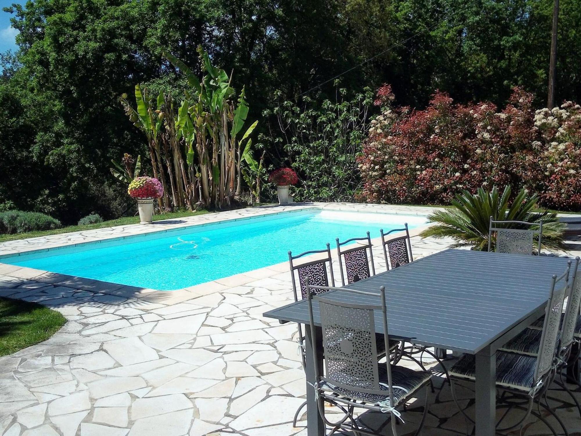 Peaceful Villa In Saint Paul De Vence With Pool ภายนอก รูปภาพ