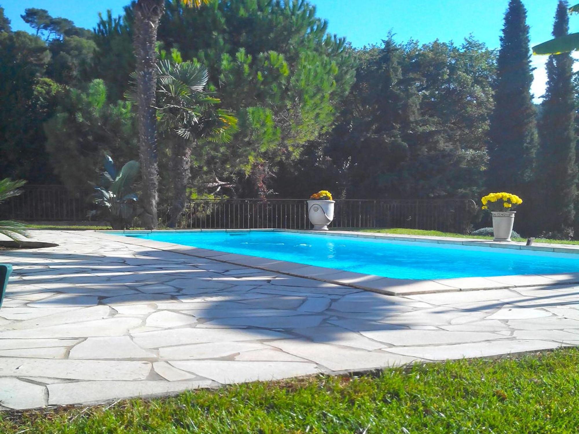 Peaceful Villa In Saint Paul De Vence With Pool ภายนอก รูปภาพ