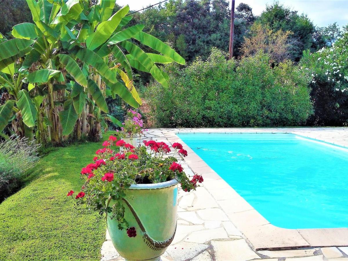 Peaceful Villa In Saint Paul De Vence With Pool ภายนอก รูปภาพ